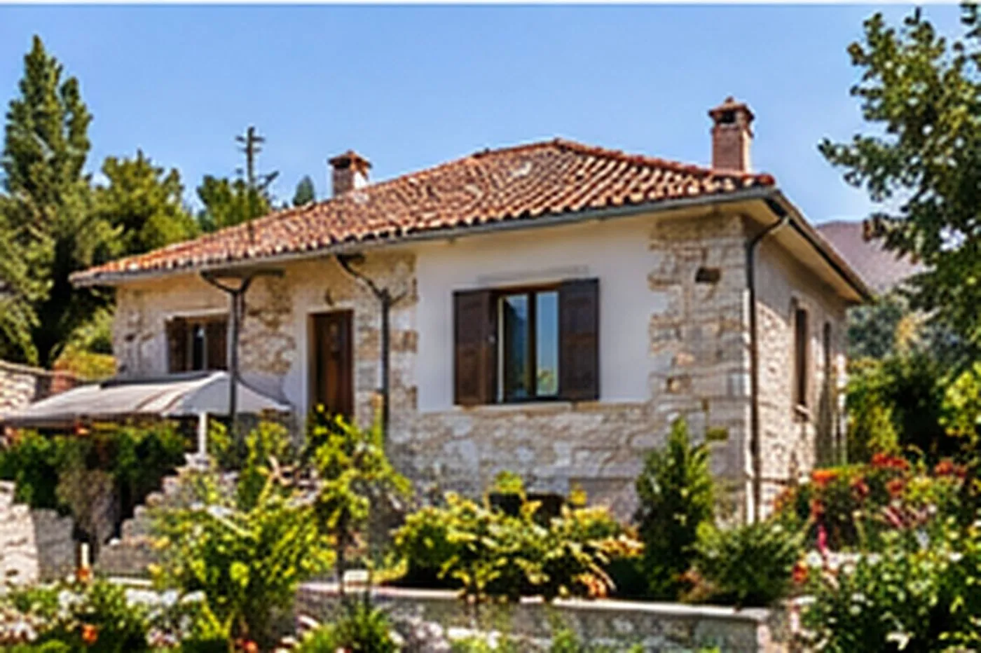 Casa in pietra con giardino a Scutari – 1